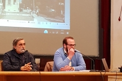 A LECTURE ABOUT IDENTITY; LEFT MARIO POLIO TALKING ABOUT STATIC THEORY, RIGHT JEAN PHILIPPE VAQUIER, ABOUT DYNAMIC THEORY.